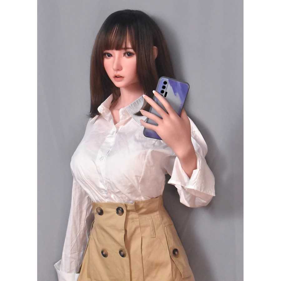 Fukada Ryoko 165cm ElsaBabe L Breasts (5ft5)