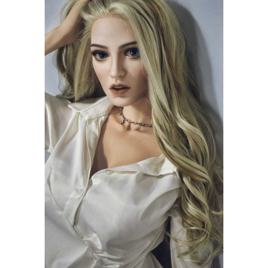 Olivia Smith 165cm ElsaBabe L Breasts (5ft5)