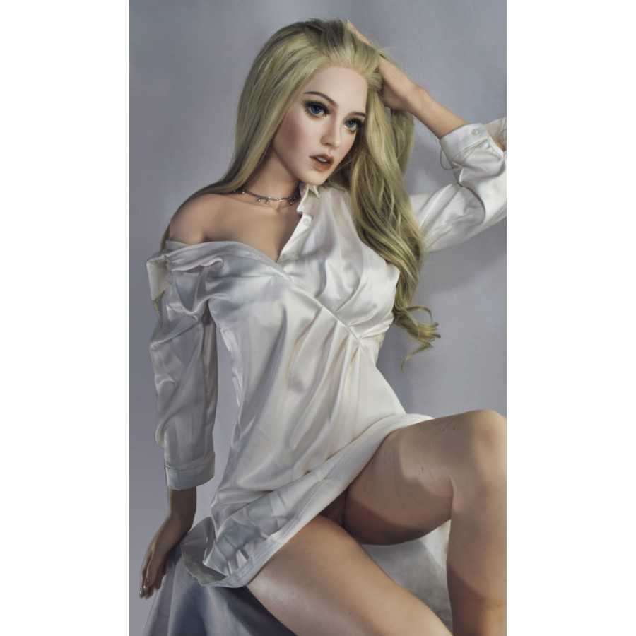 Olivia Smith 165cm ElsaBabe L Breasts (5ft5)