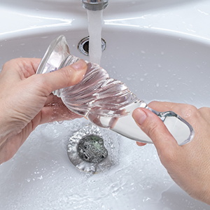 Realistic dildo is very easy clean