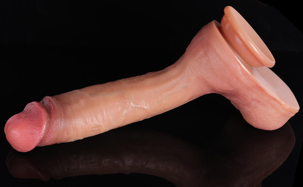 Realitic Dildo